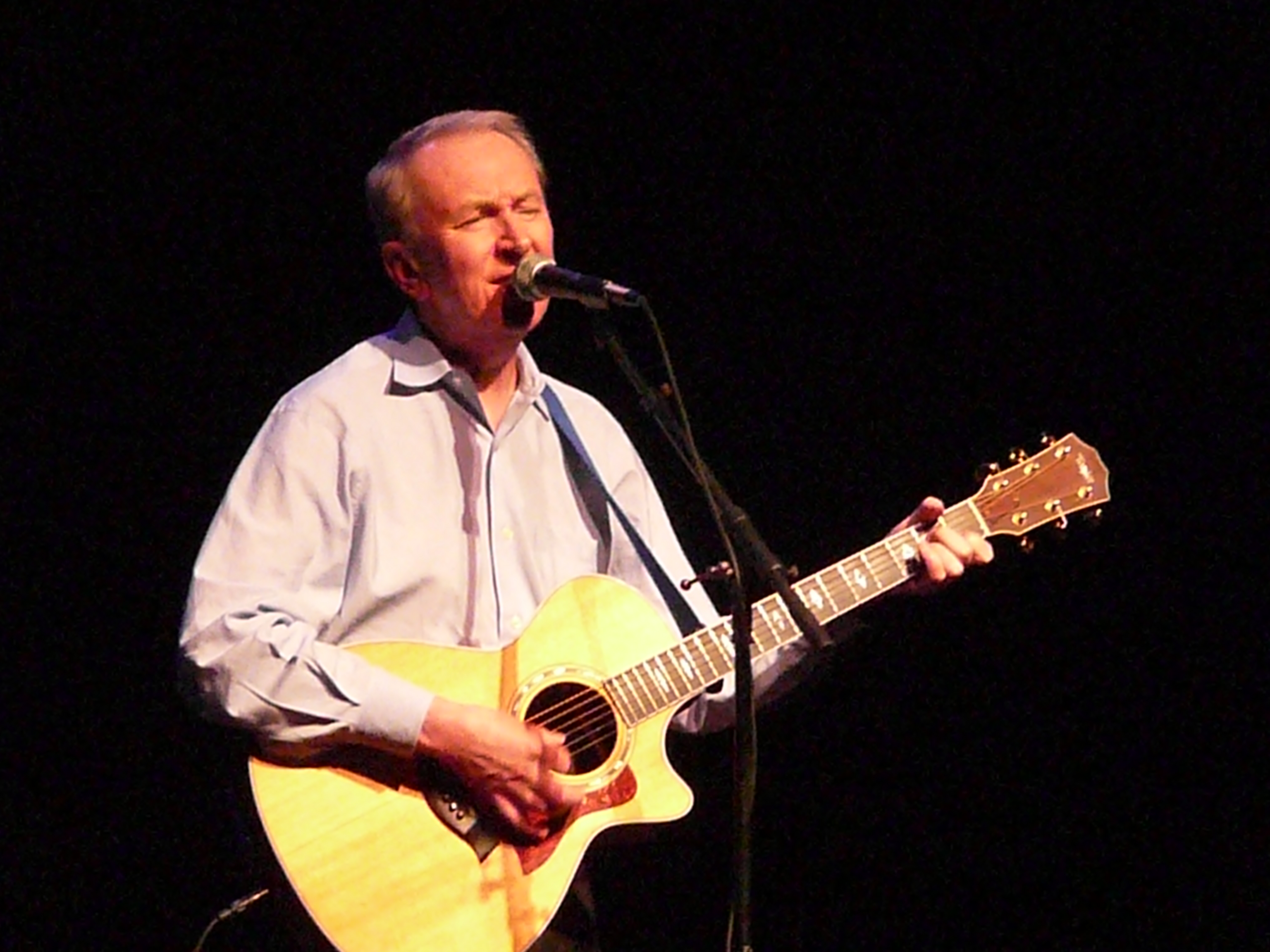 AlStewart2012-06-02WoodstockOperaHouseIL (3).JPG